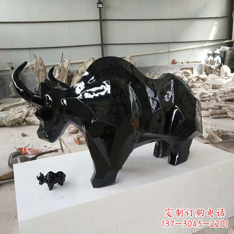 丽水玻璃钢动物雕塑——展现自然之美