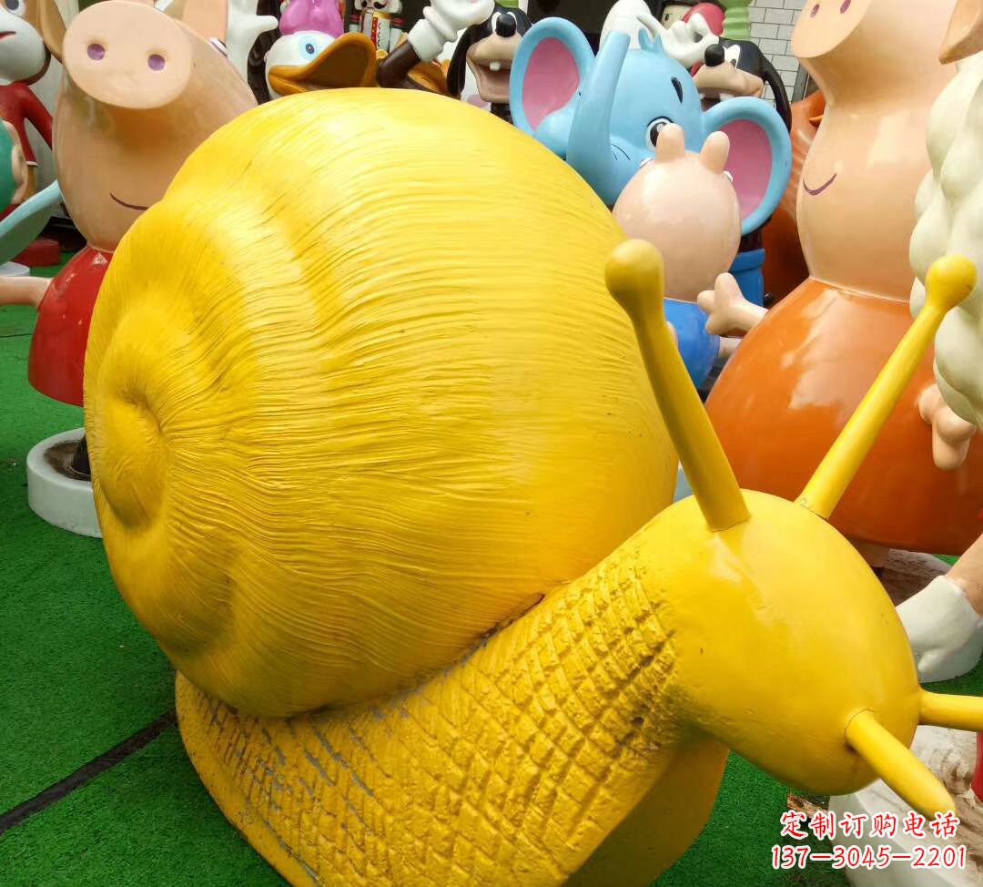 丽水玻璃钢制蜗牛雕塑——精致美观的公园景观