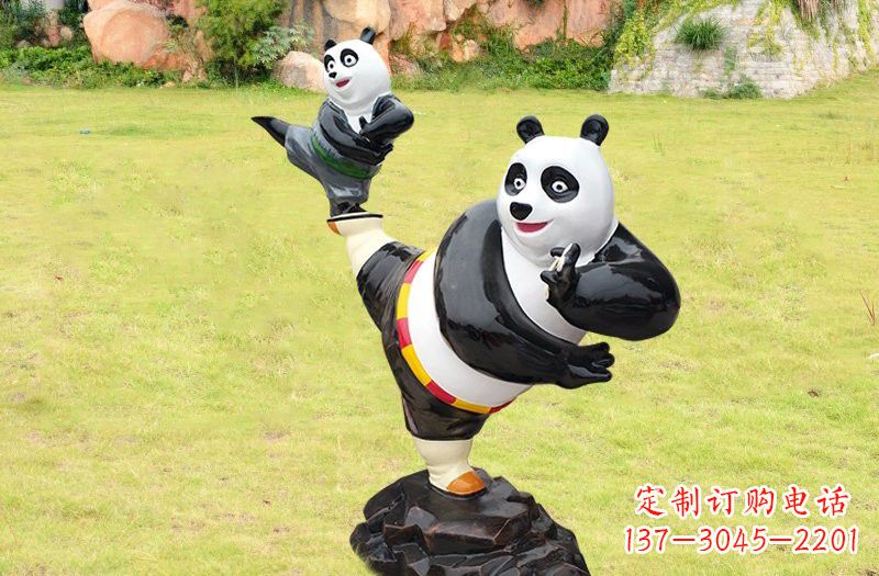 丽水玻璃钢卡通熊猫雕塑的艺术之美