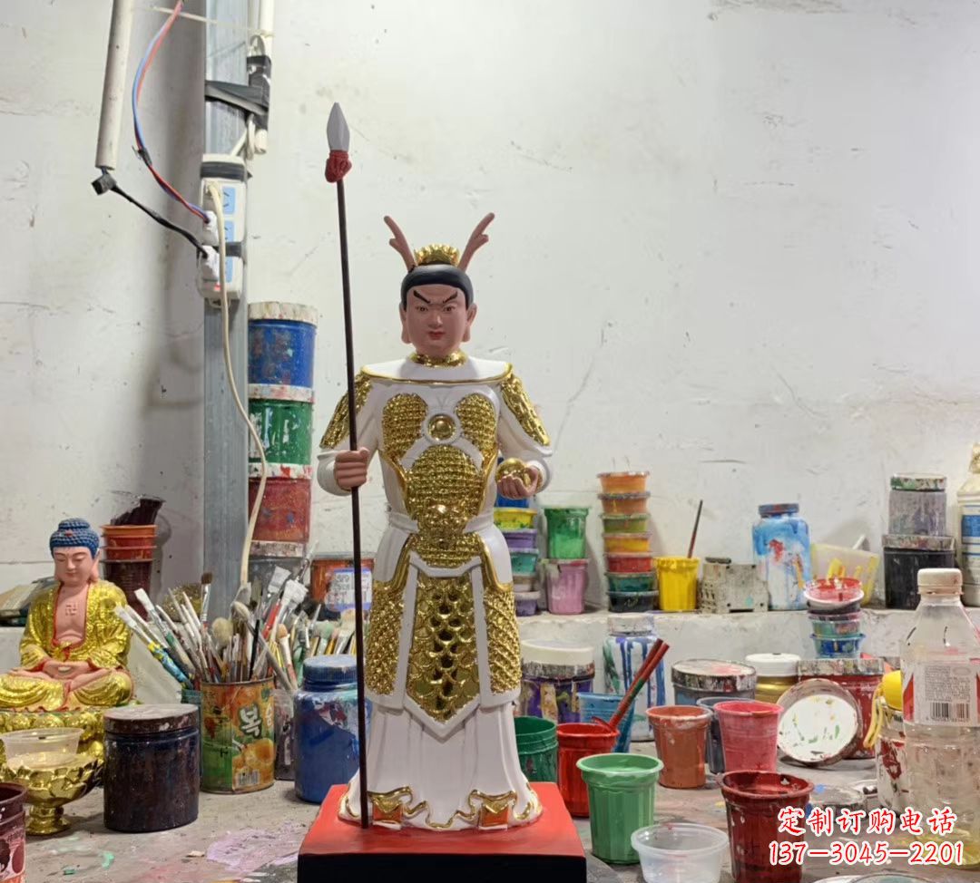 丽水玻璃钢龙王三太子雕塑传承传统文化的艺术瑰宝