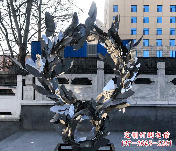 丽水不锈钢抽象蝴蝶花环景观雕塑