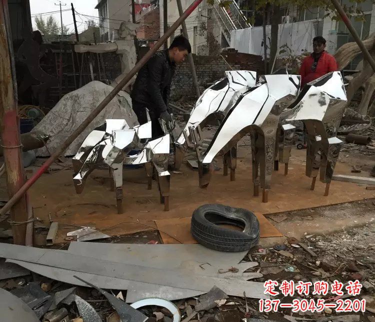 丽水不锈钢动物雕塑精美外形,经久耐用