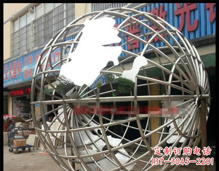丽水纪念地球的不锈钢雕塑