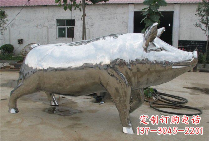 丽水不锈钢公园动物猪雕塑精美雕塑展现完美美学