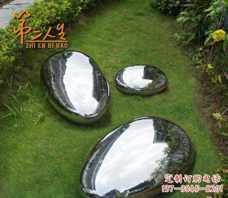 丽水不锈钢公园的水滴雕塑构筑流动的美