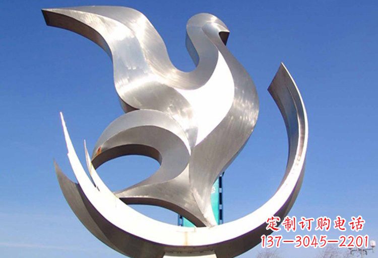 丽水不锈钢鸽子雕塑美丽的象征