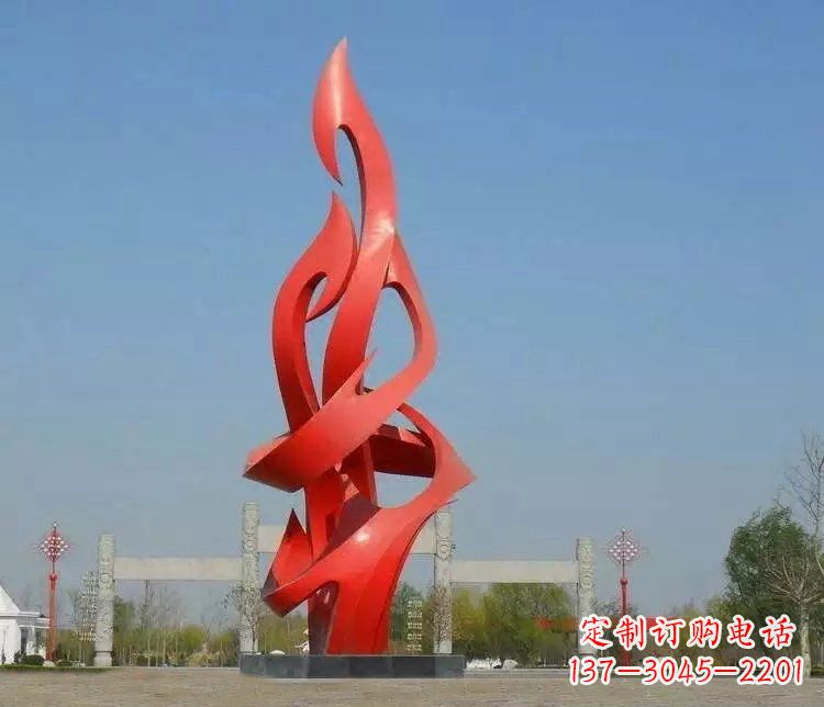 丽水火苗雕塑点缀城市景观