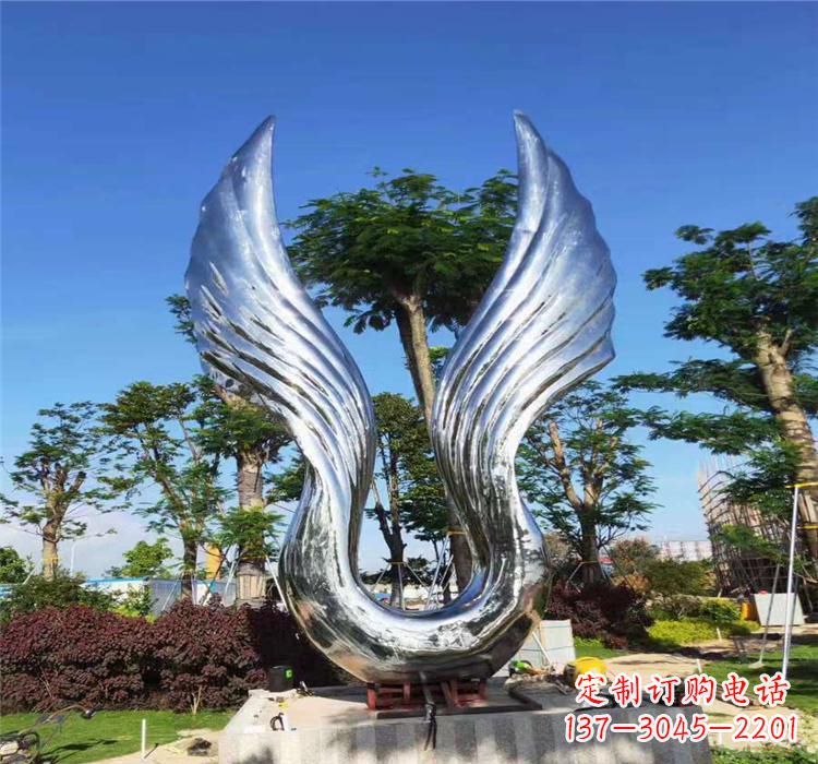 丽水不锈钢镜面翅膀雕塑