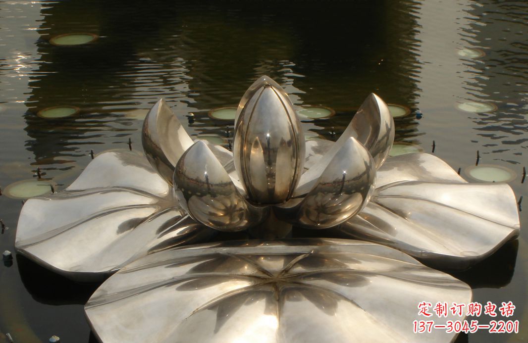 丽水不锈钢莲花雕塑绚丽多彩的艺术之美