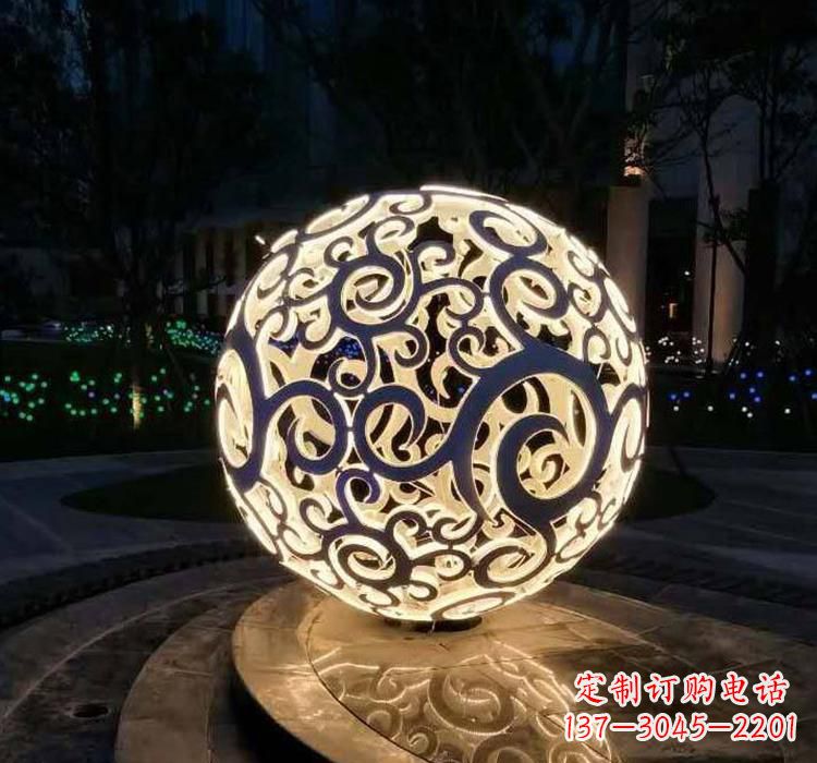 丽水不锈钢镂空球喷泉雕塑艺术性的水景装饰