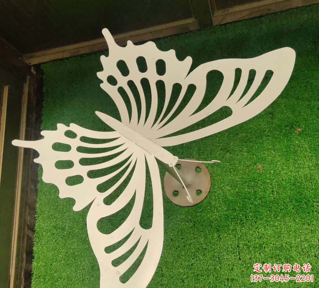 丽水不锈钢镂空蝴蝶雕塑灵动翩跹