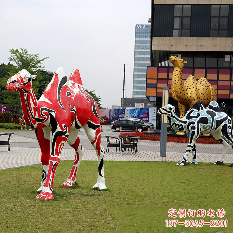 丽水彩绘骆驼不锈钢雕塑城市园林的精美装饰