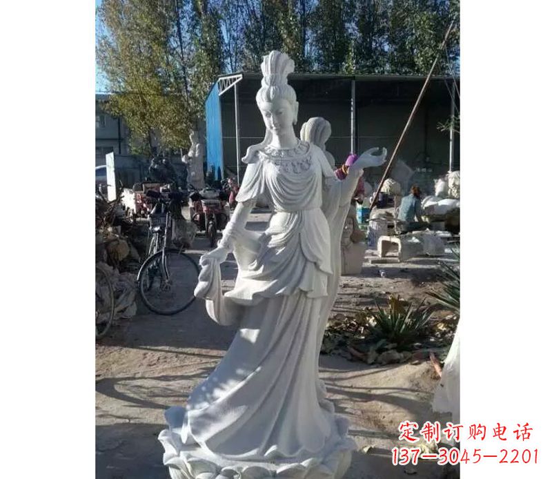 丽水传奇女神嫦娥的雕塑