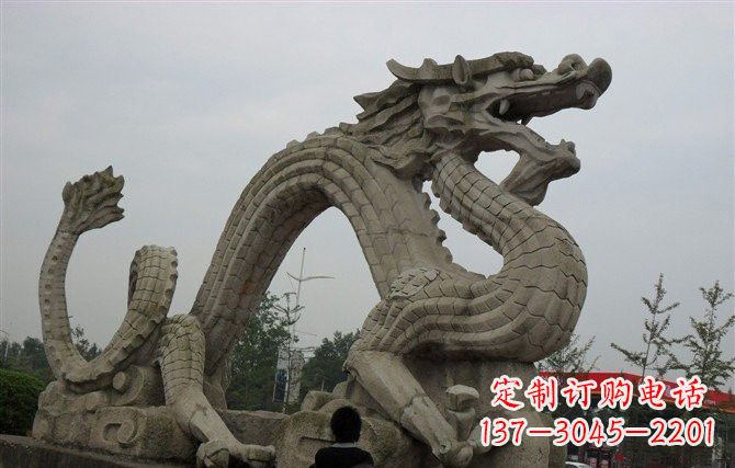 丽水大理石龙雕塑,象征着力量与尊贵