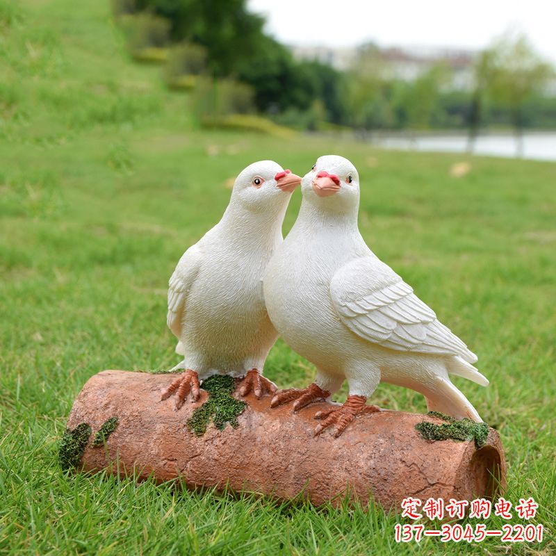 丽水大学头顶和平鸽雕塑