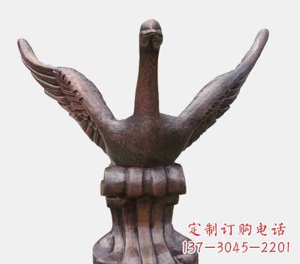 丽水高级锻铜天鹅雕塑