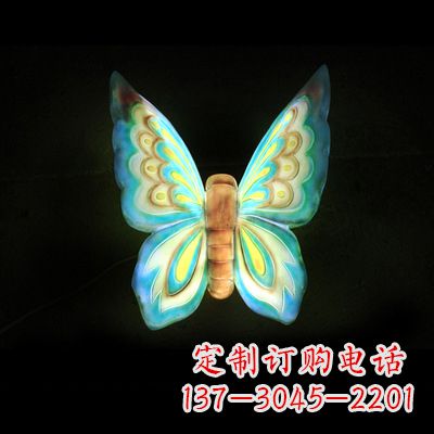 丽水蓝色闪耀的夜晚——37x48x20”发光蝴蝶雕塑