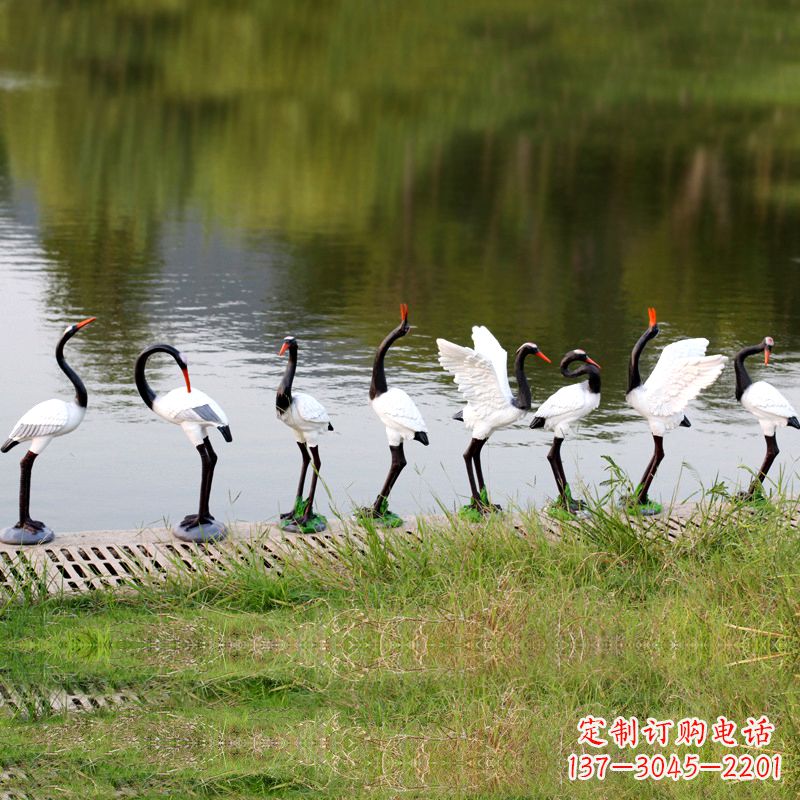 丽水玻璃钢动物水池雕塑