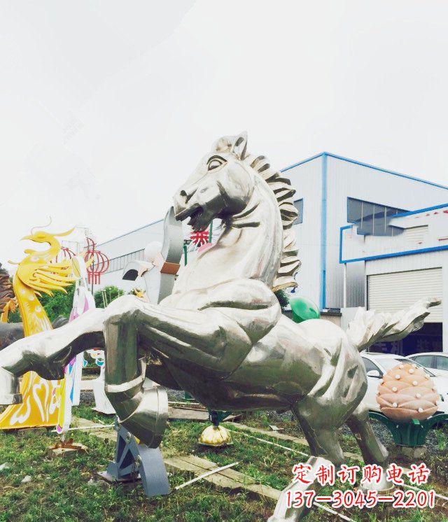 丽水产品名称优雅的不锈钢雕塑——奔马