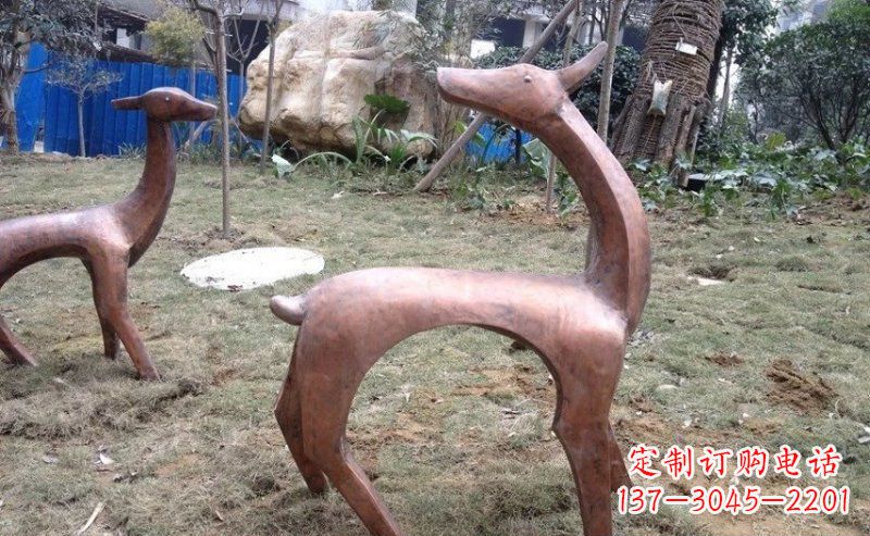 丽水公园抽象小鹿动物铜雕
