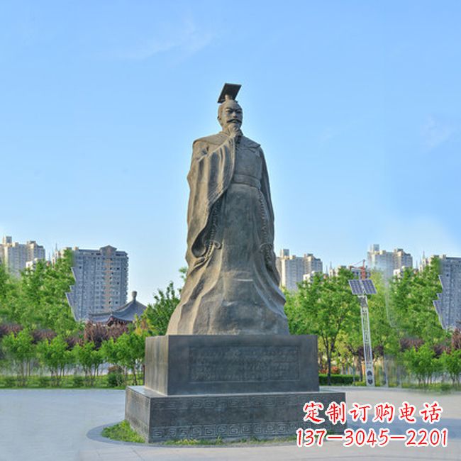 丽水公园广场历史名人，青石隋文帝杨坚雕塑