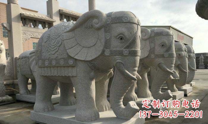 丽水庄严雄伟的大象石雕