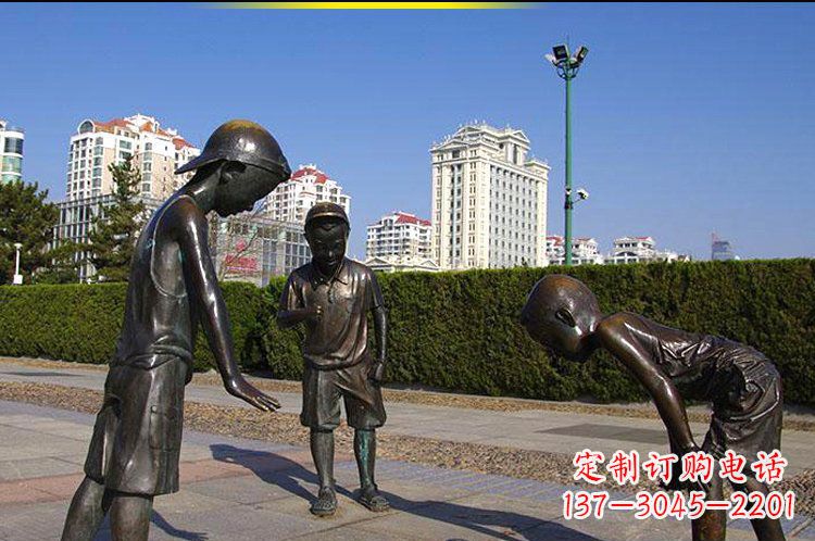 丽水玻璃钢陀螺雕塑