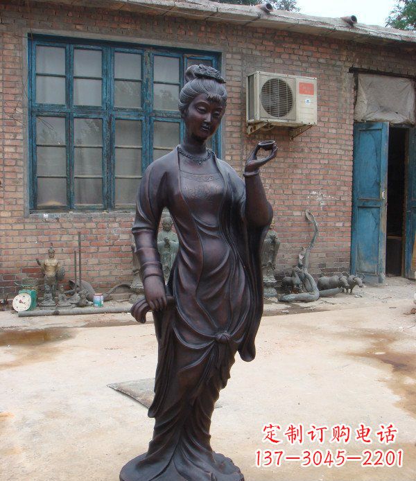 丽水古代美女公园人物铜雕