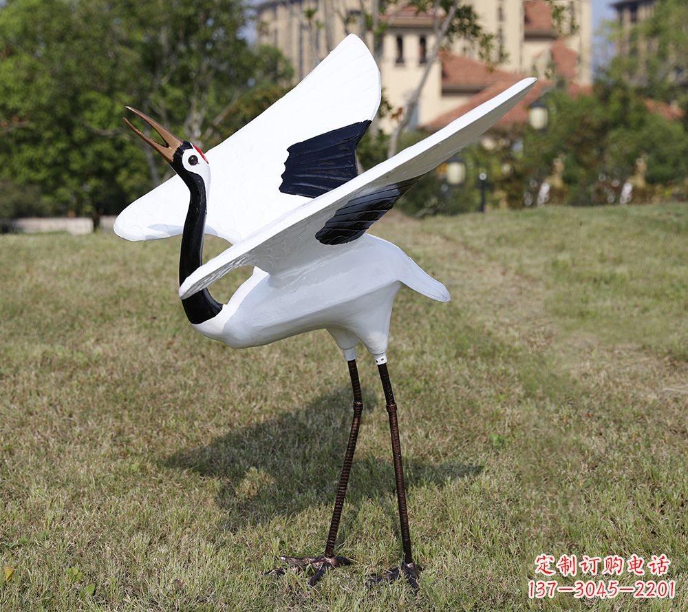 丽水贵族气质,匠心精神:古人仙鹤雕塑
