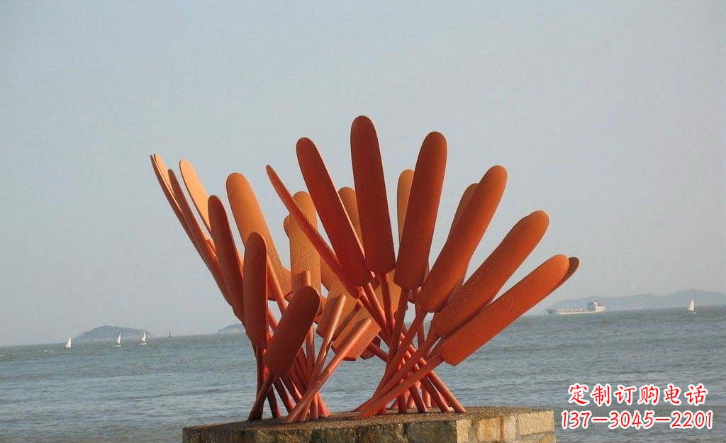丽水卓越海边,不锈钢抽象船桨雕塑