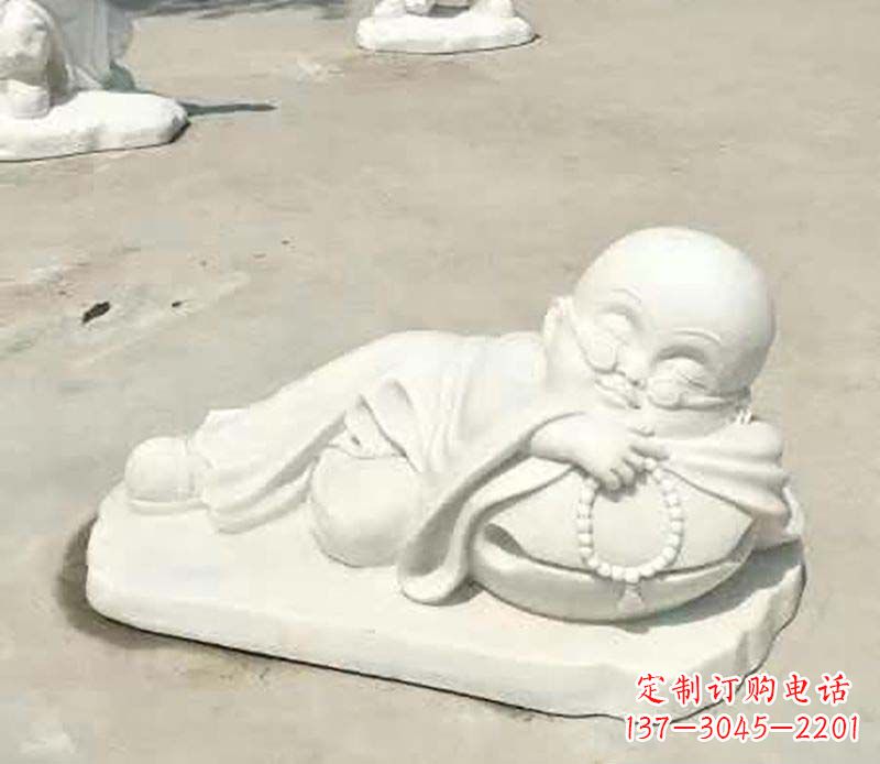 丽水传统尊贵,别具一格的汉白玉小和尚雕塑