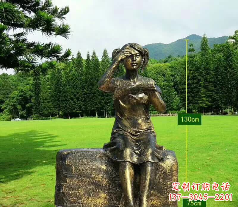 丽水精美的女孩铜雕塑，展现活力与青春