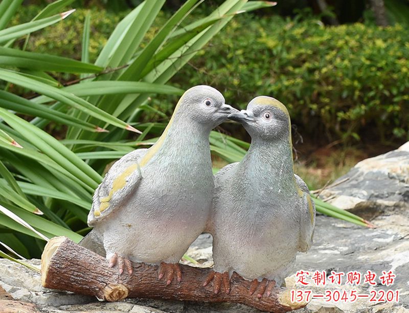 丽水南京抗战胜利纪念馆和平鸽雕塑