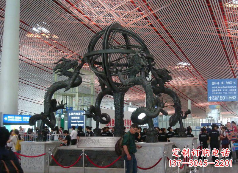 丽水匠心细作浑天仪铜雕