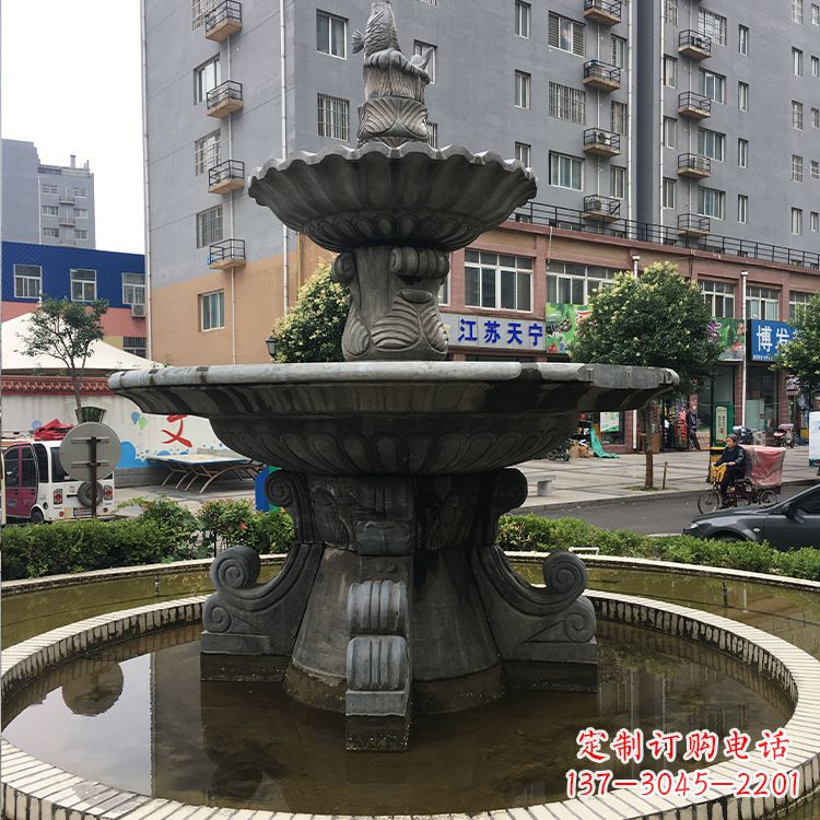 丽水石材石雕喷泉:高品质的室外装饰艺术品