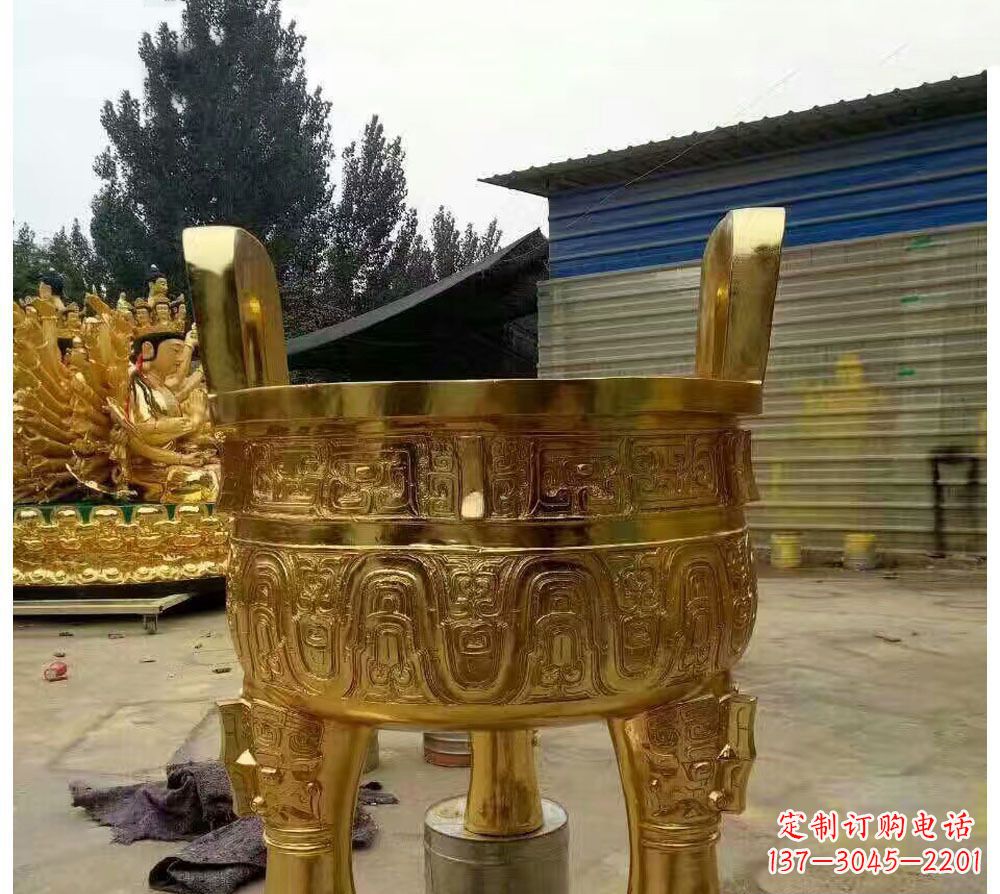 丽水寺庙三足圆形香炉铜雕