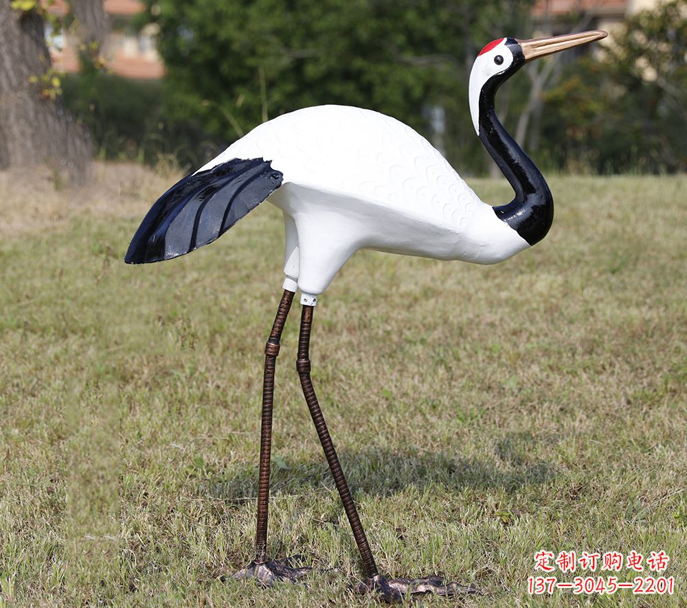 丽水庭院仙鹤雕塑