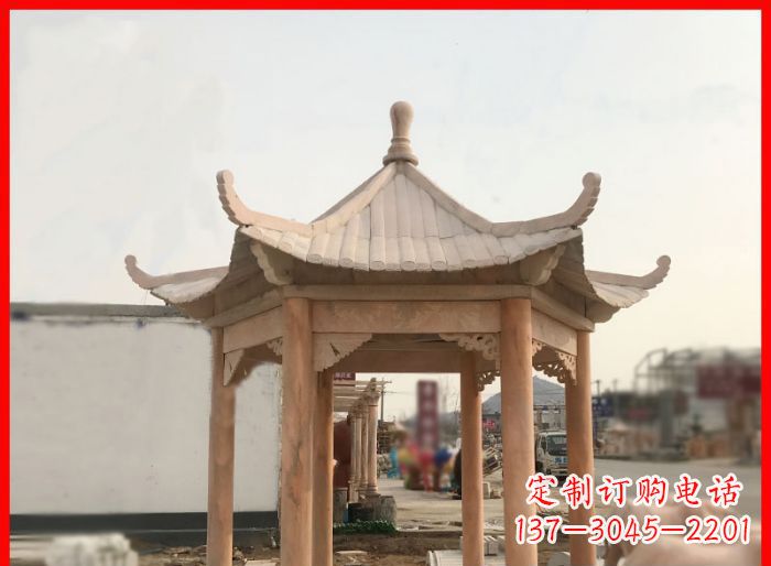 丽水晚霞红公园六角石雕凉亭