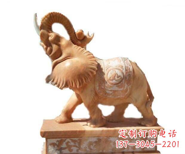 丽水晚霞红吉祥如意象鼻朝天的大象石雕