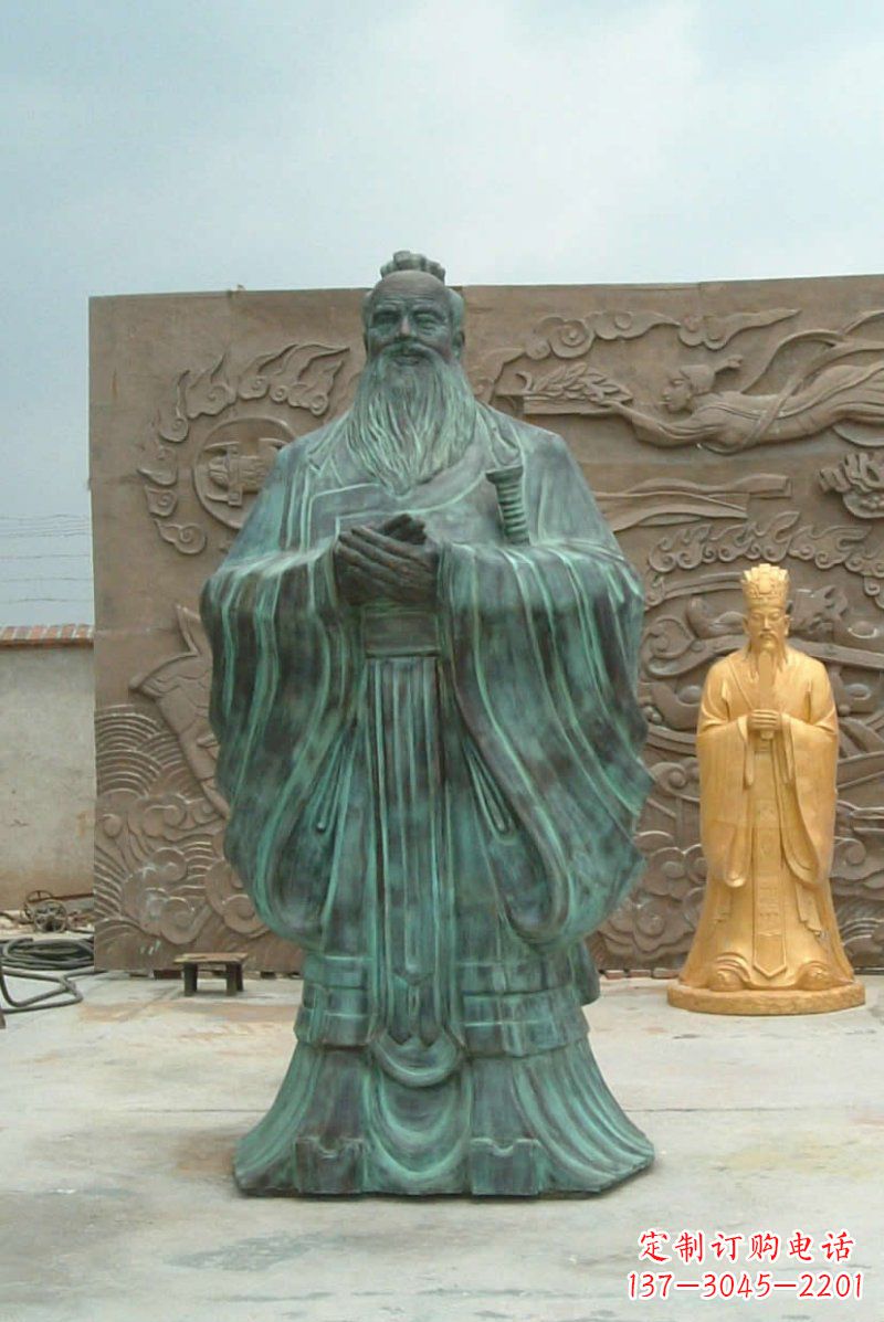 丽水校园青铜仿古孔子